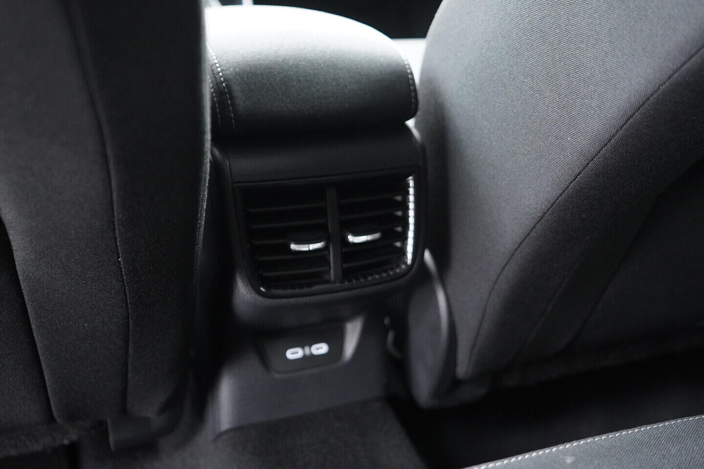 OV190V11628_34.webp_FABIA Top Selection 1.0 TSI 85 kW automat, DPH