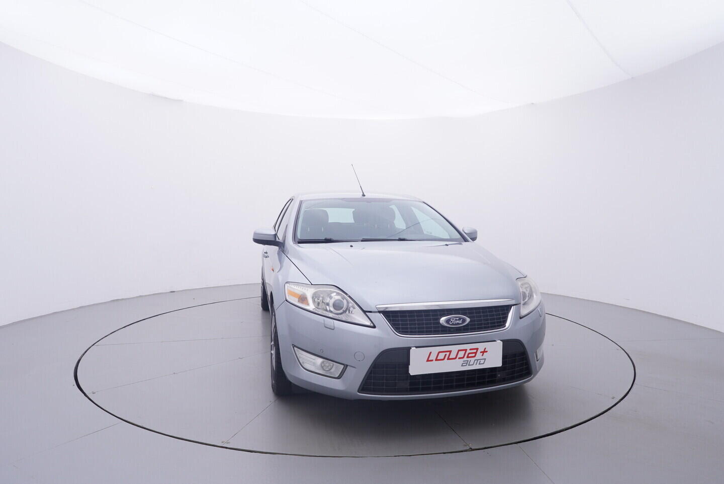 OV190V11629_17.webp_MONDEO  2.0 TDCi 103 kW manuál