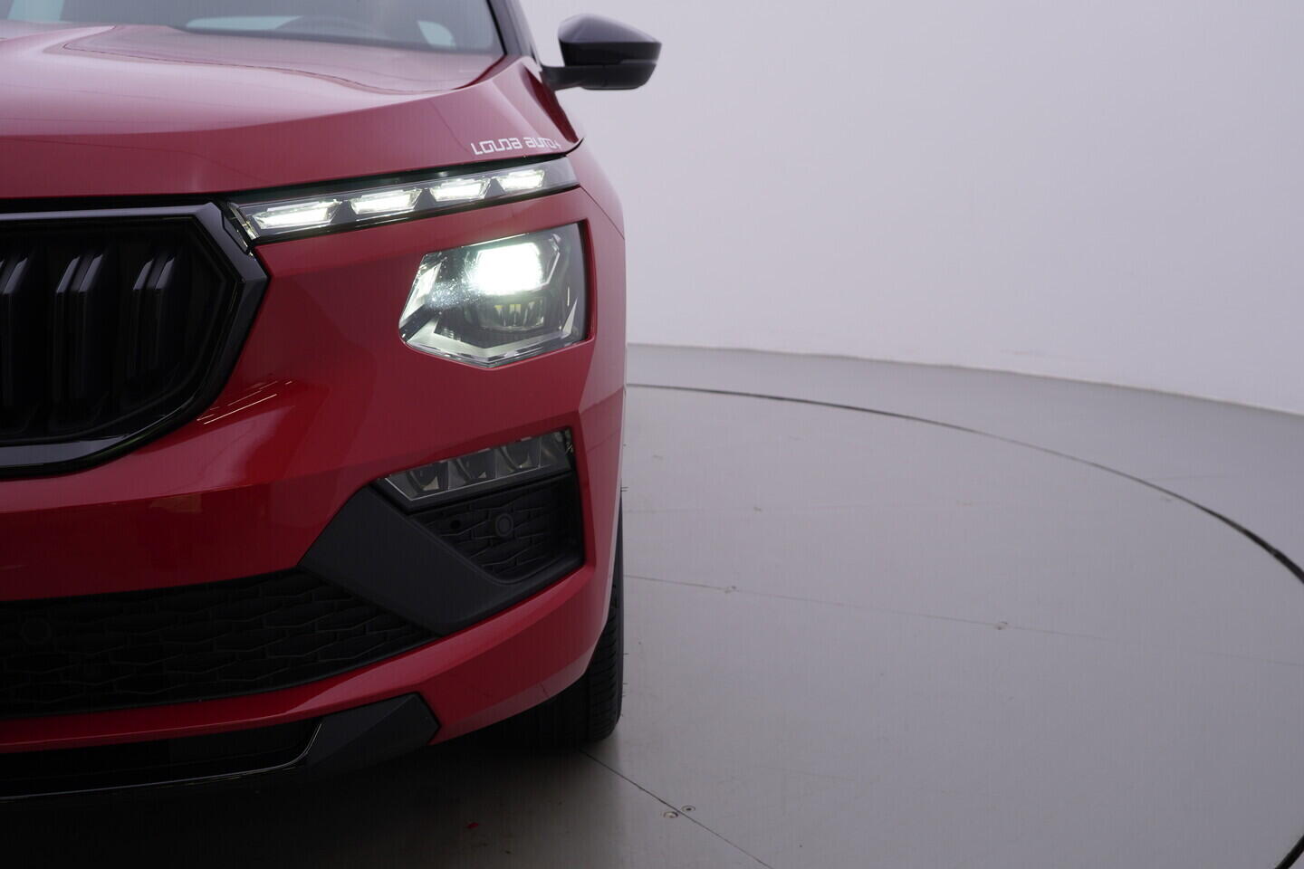 OV190V11638_42.webp_KAMIQ Monte Carlo 1.5 TSI 110 kW manuál, DPH