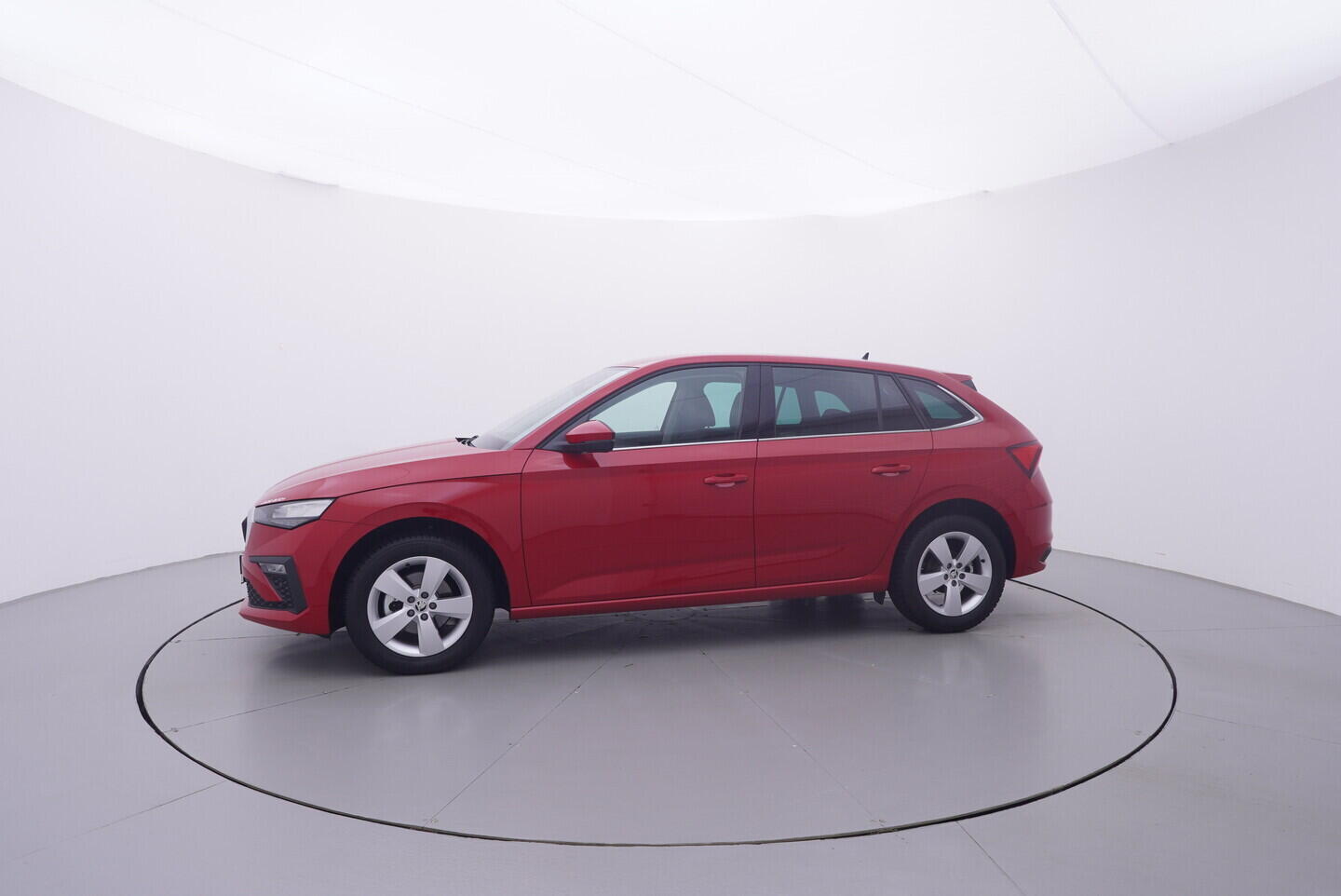 OV190V11639_11.webp_SCALA Selection 1.0 TSI 85 kW manuál, DPH