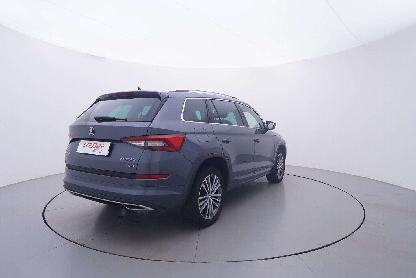 OV190V11651_14.webp_KODIAQ L&K 2.0 TDI 140 kW automat, DPH