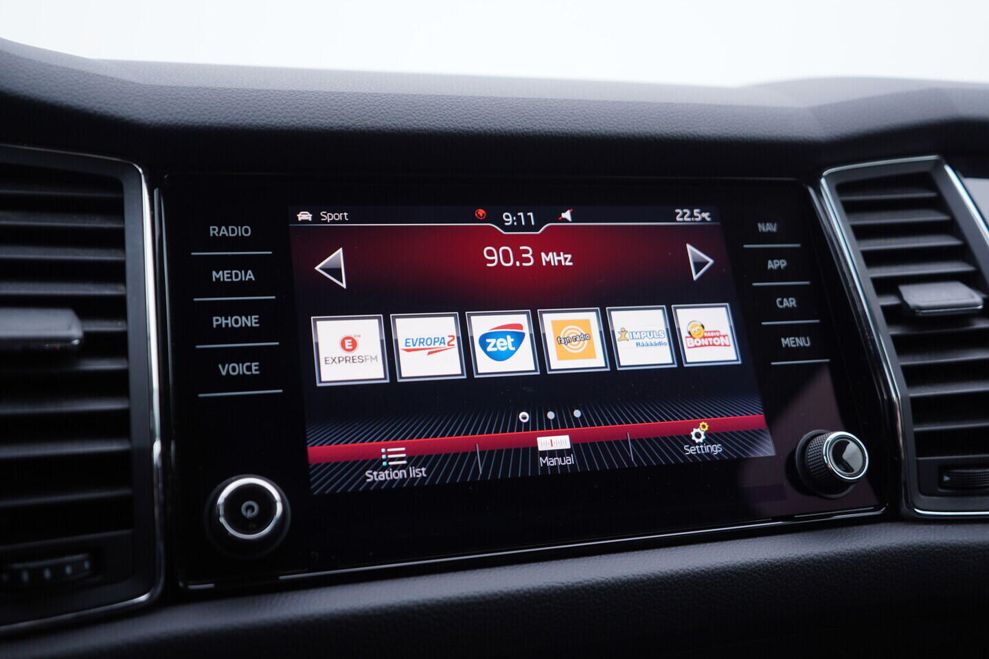 OV190V11651_35.webp_KODIAQ L&K 2.0 TDI 140 kW automat, DPH