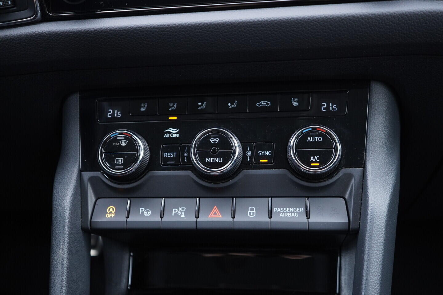 OV190V11651_36.webp_KODIAQ L&K 2.0 TDI 140 kW automat, DPH