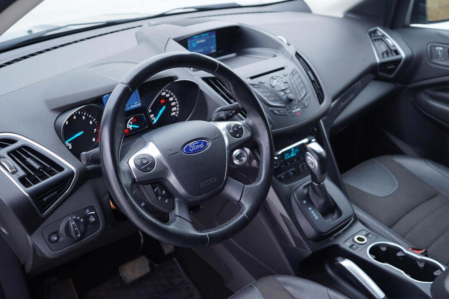 OV190V11664_22.webp_KUGA  1.5 EcoBoost 134 kW automat