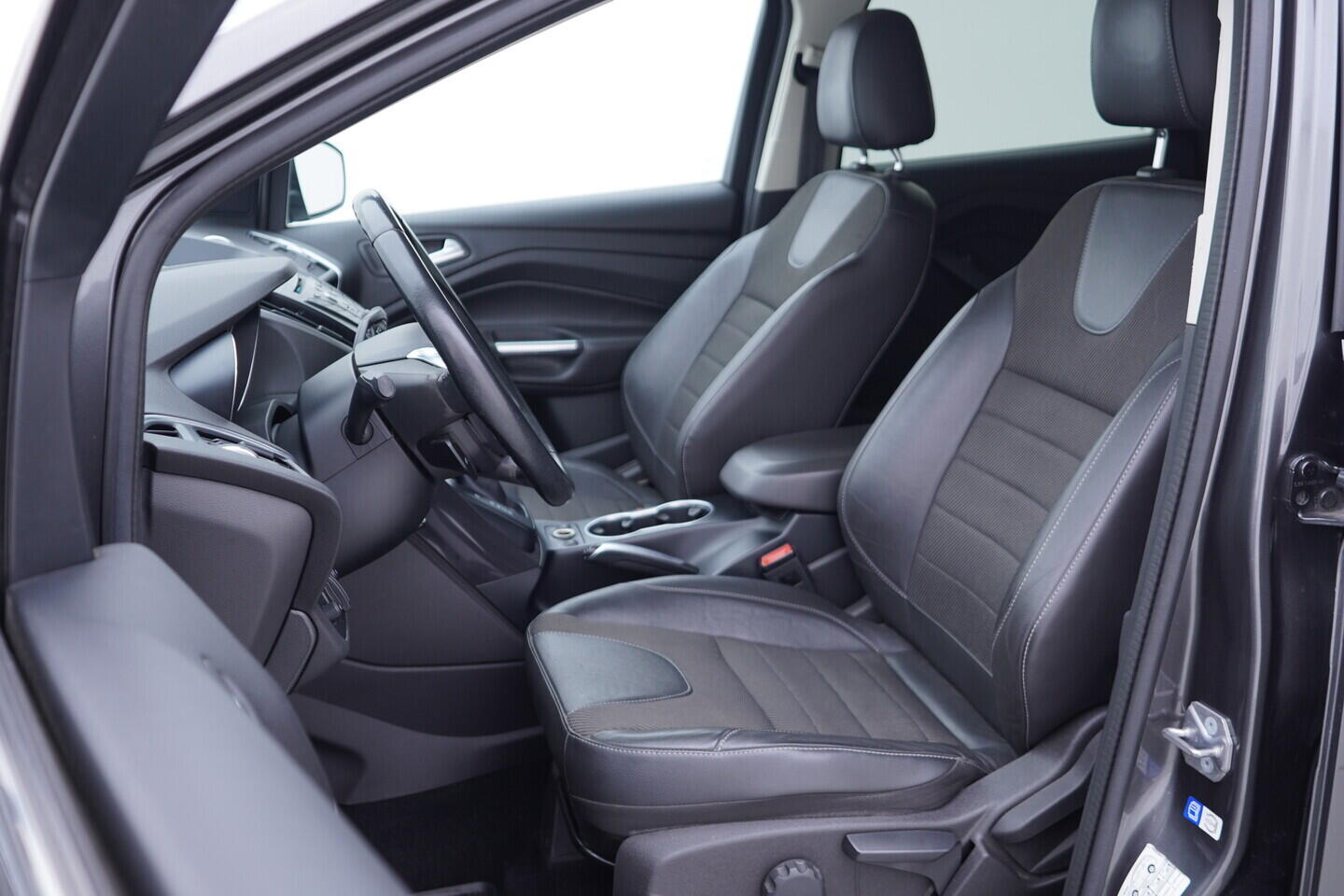 OV190V11664_23.webp_KUGA  1.5 EcoBoost 134 kW automat