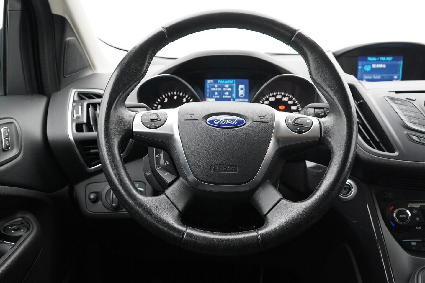 OV190V11664_28.webp_KUGA  1.5 EcoBoost 134 kW automat