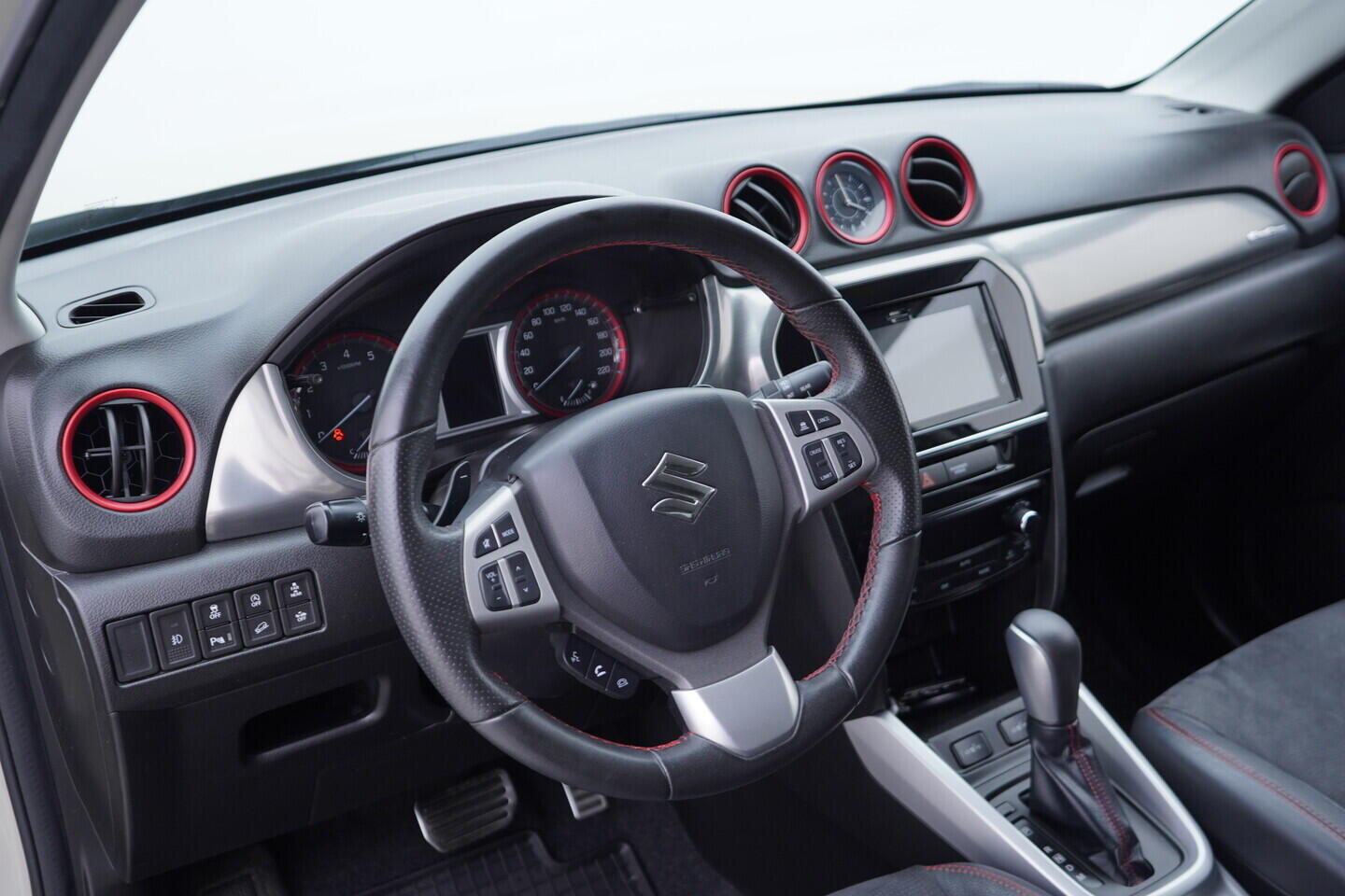 OV190V11670_21.webp_VITARA All grip 1.4 VVt 103 kW automat, DPH