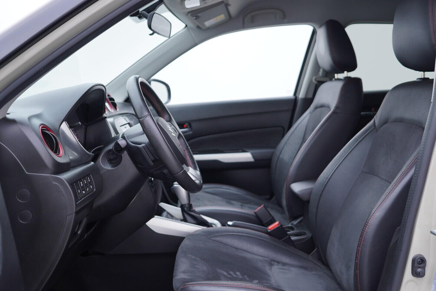 OV190V11670_22.webp_VITARA All grip 1.4 VVt 103 kW automat, DPH