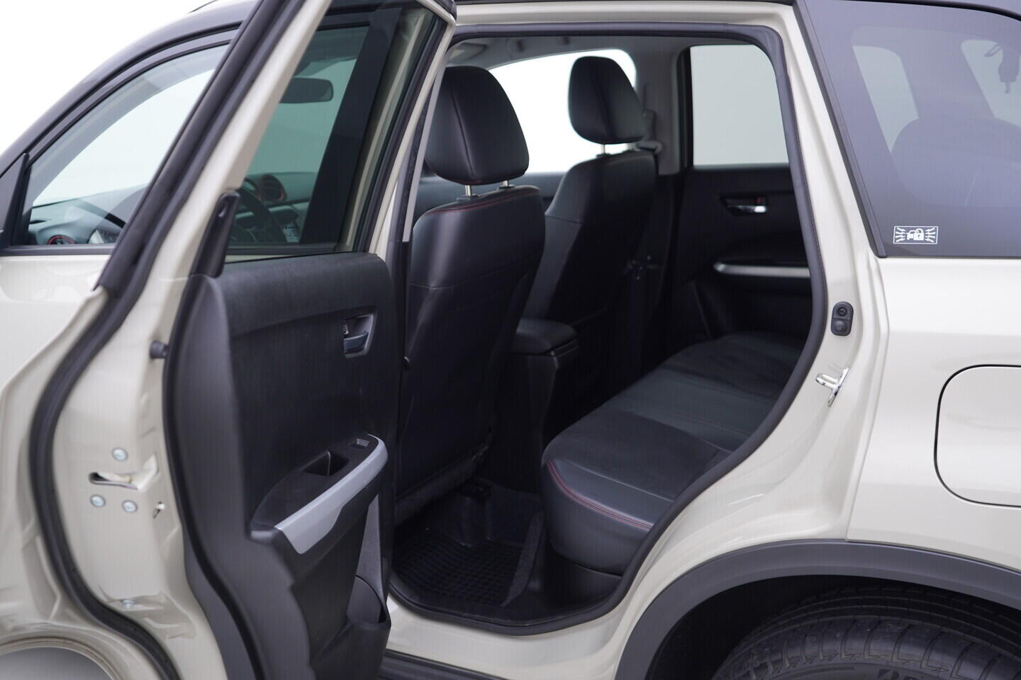 OV190V11670_32.webp_VITARA All grip 1.4 VVt 103 kW automat, DPH