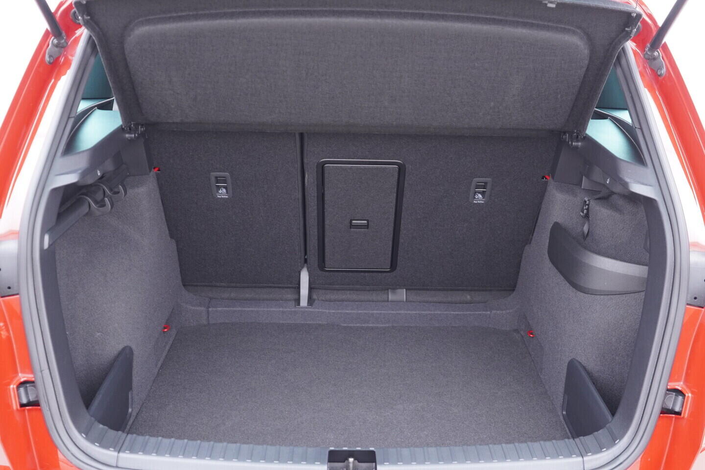 OV190V11677_38.webp_KAROQ SportLine 1.5 TSI 110 kW automat