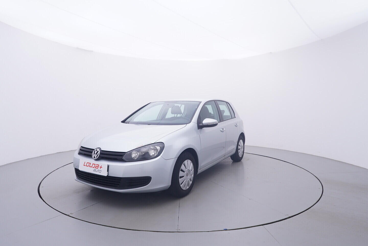 OV190V11679_10.webp_GOLF Trendline 1.4 16V 59 kW manuál