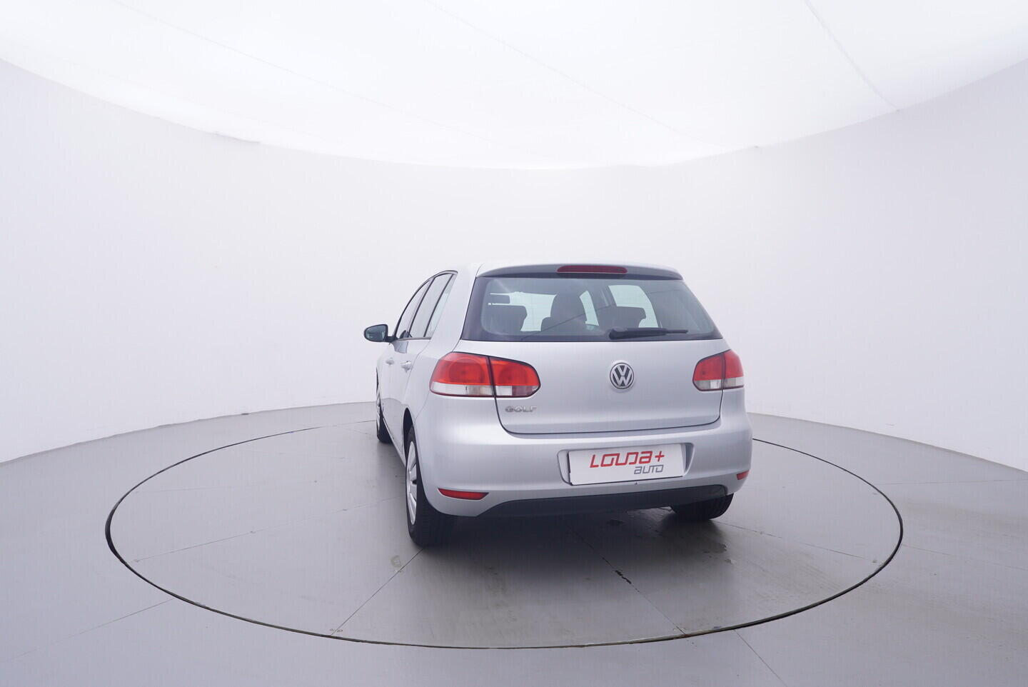 OV190V11679_13.webp_GOLF Trendline 1.4 16V 59 kW manuál