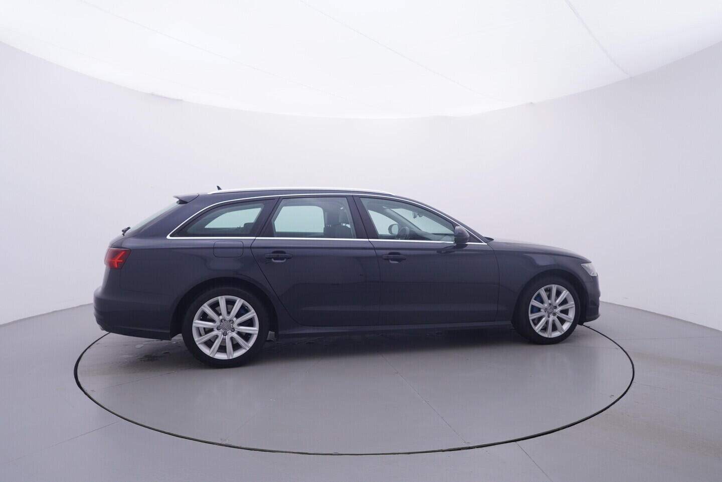 OV190V11686_15.webp_A6 AVANT  3.0 TDI 160 kW automat
