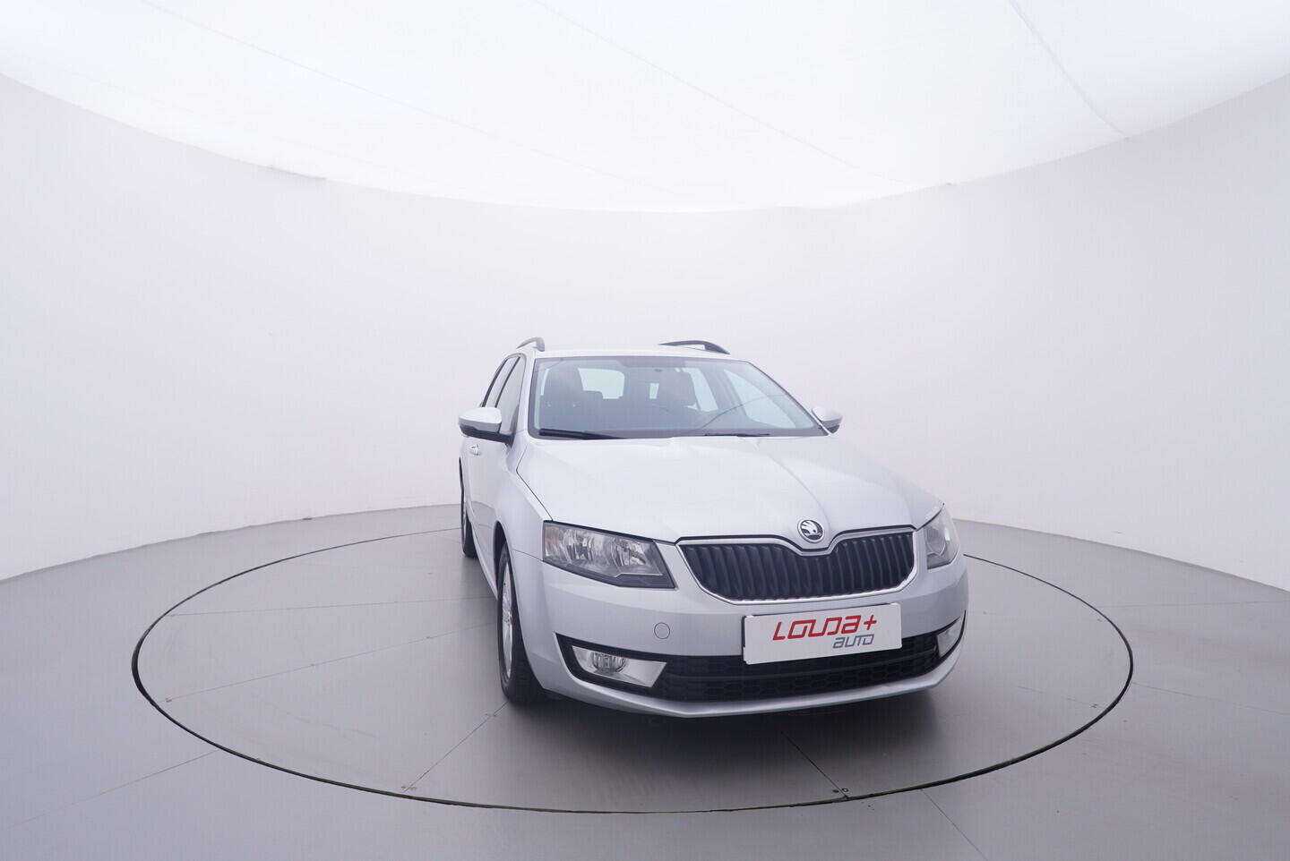 OV190V11696_17.webp_OCTAVIA Ambition 1.6 TDI 77 kW manuál