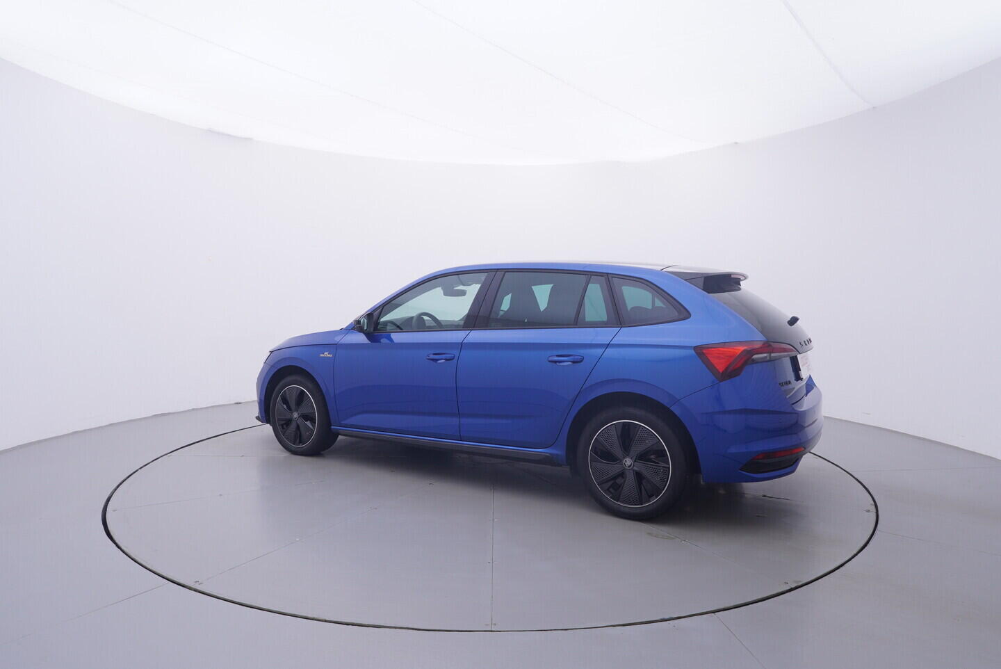 OV190V11709_12.webp_SCALA Monte Carlo 1.0 TSI 85 kW manuál, DPH