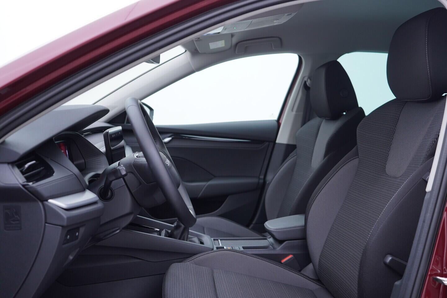 OV190V11710_22.webp_OCTAVIA Selection 1.5 TSI 85 kW manuál, DPH