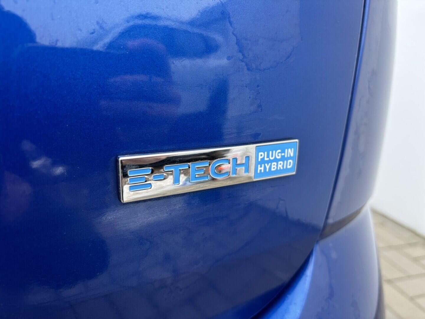 OZ190V00443_42.webp_MÉGANE Intens 1.6 E-TECH 118 kW automat, DPH