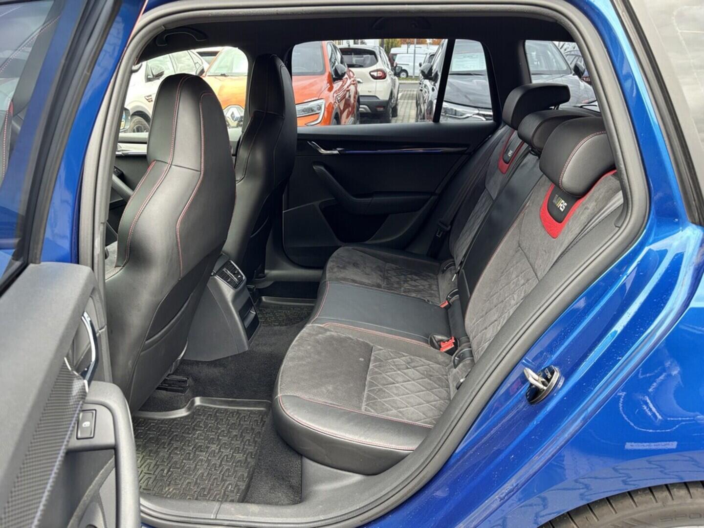 OZ190V01042_36.webp_OCTAVIA RS 2.0 TSI 162 kW manuál