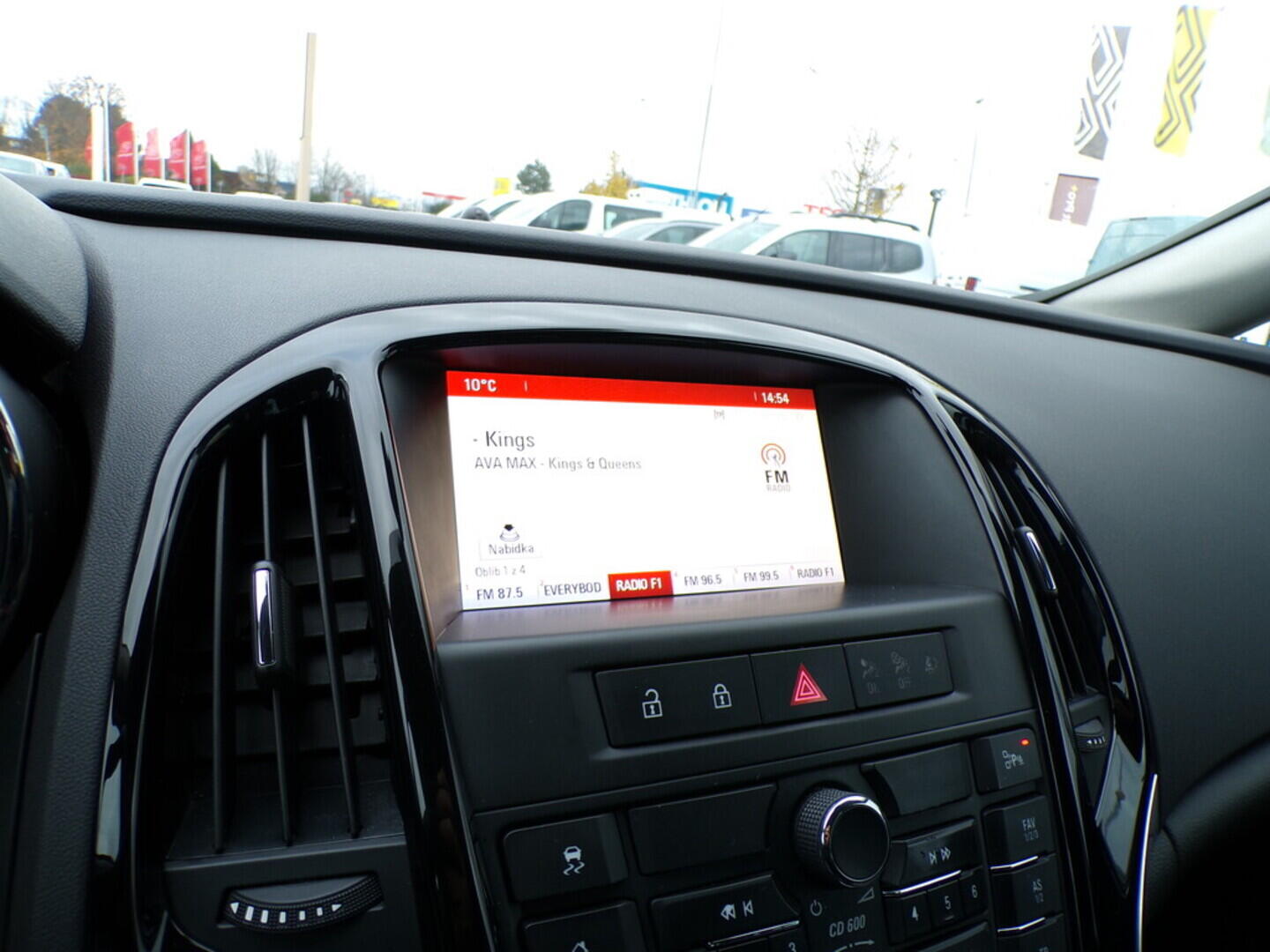 OZ190V01085_21.webp_ASTRA  1.4  103 kW manuál