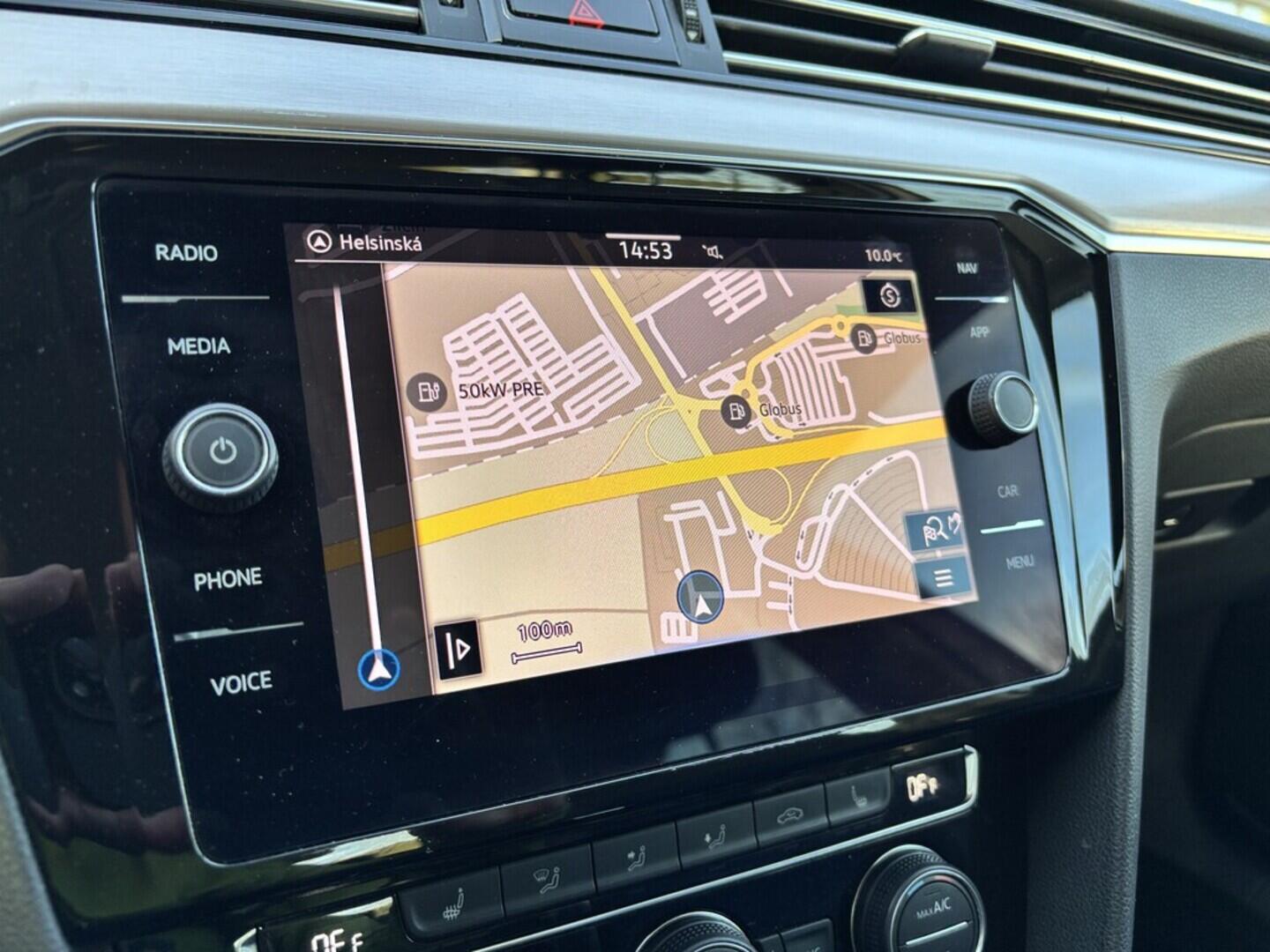 OZ190V01110_34.webp_PASSAT Elegance 1.5 TSI 110 kW automat