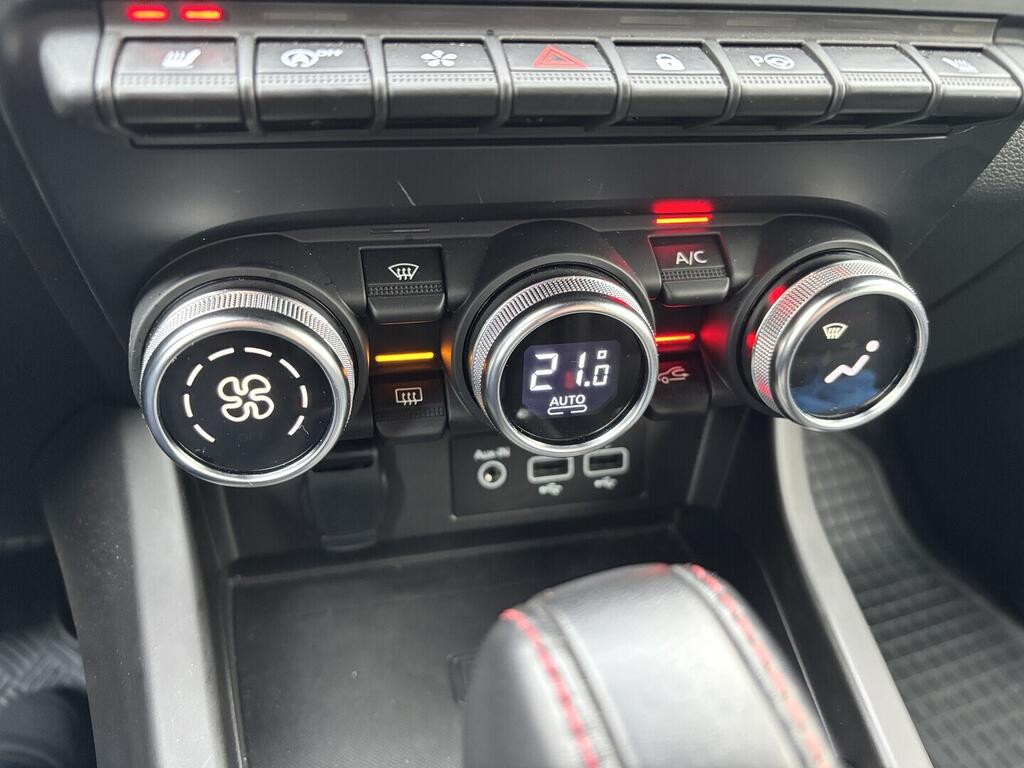 OZ190V01118_41.webp_ARKANA Initiale 1.3 TCe 103 kW automat, DPH