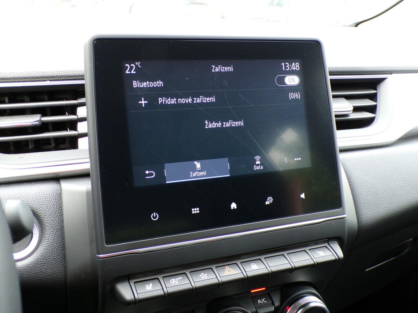 OZ190V01136_32.webp_CAPTUR Techno 1.0 TCe 67 kW manuál, DPH