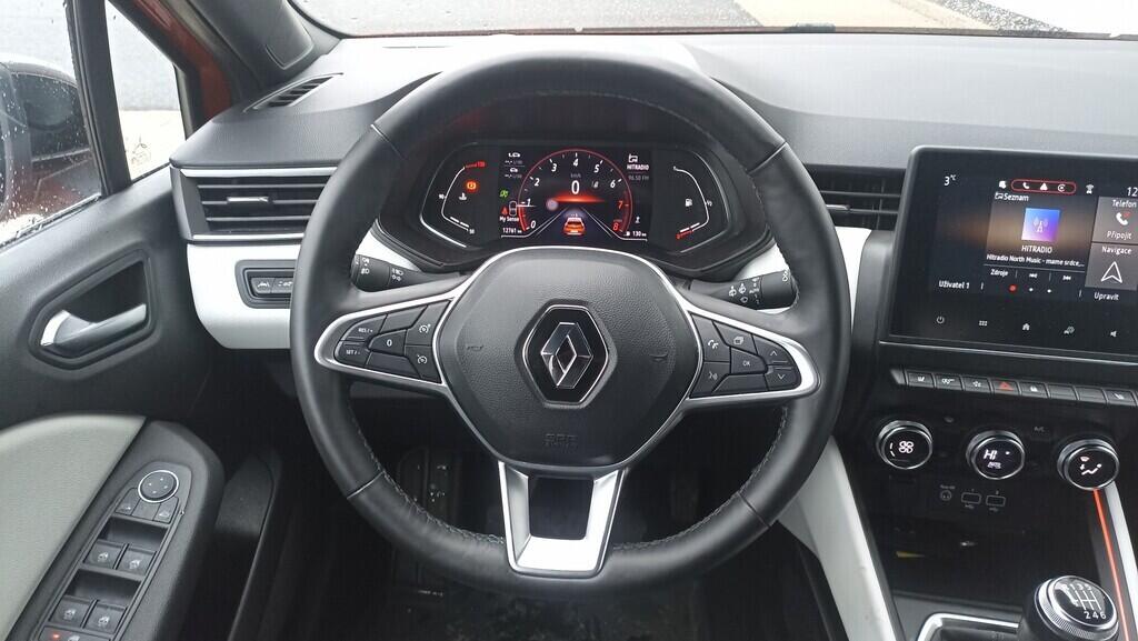 OZ190V01213_27.webp_CLIO Techno  1.0 TCe 67 kW manuál, DPH