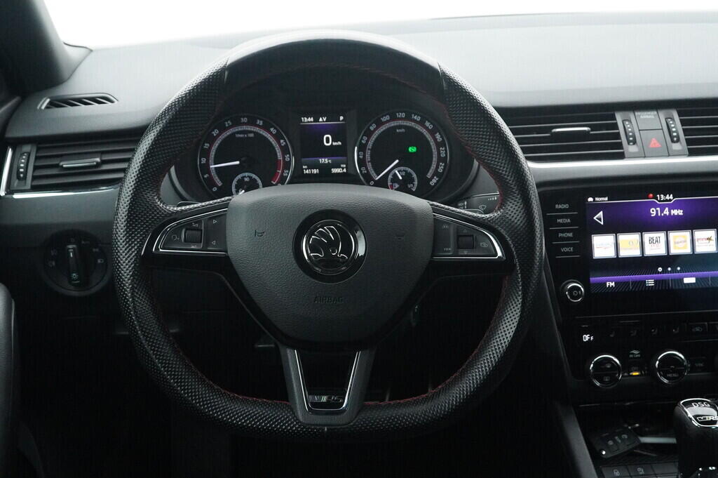 OZ190V01246_28.webp_OCTAVIA RS 2.0 TDI 135 kW automat