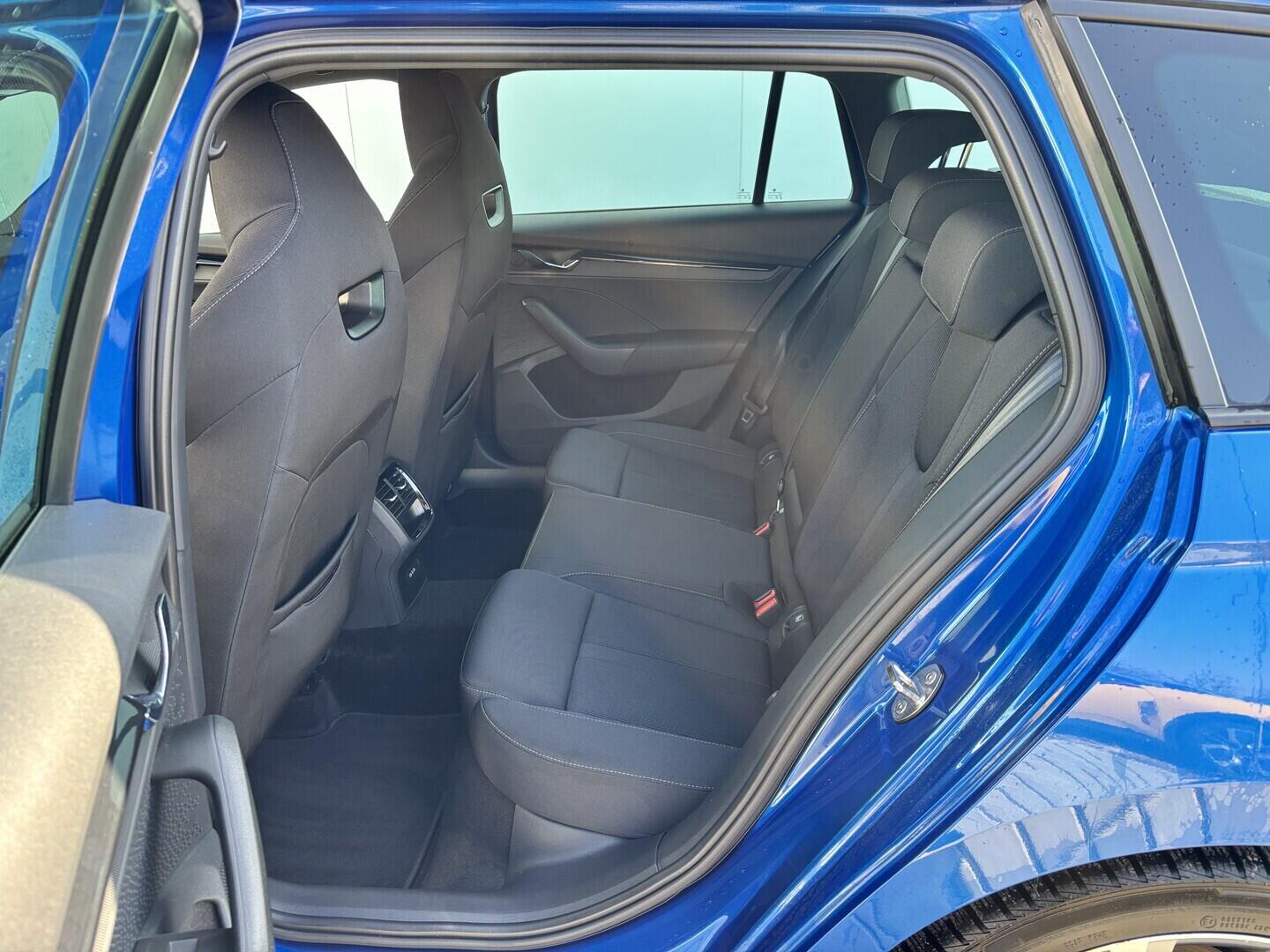 OZ190V01256_48.webp_OCTAVIA SportLine 2.0 TDI 110 kW automat, DPH