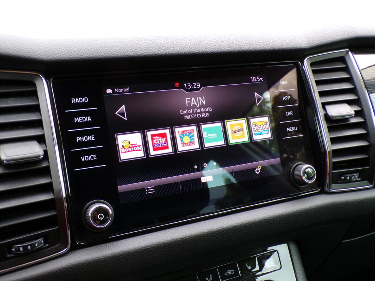 OZ190V01282_30.webp_KODIAQ Style 2.0 TDI 140 kW automat