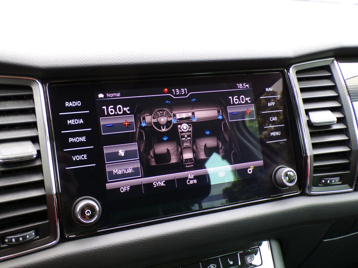 OZ190V01282_35.webp_KODIAQ Style 2.0 TDI 140 kW automat