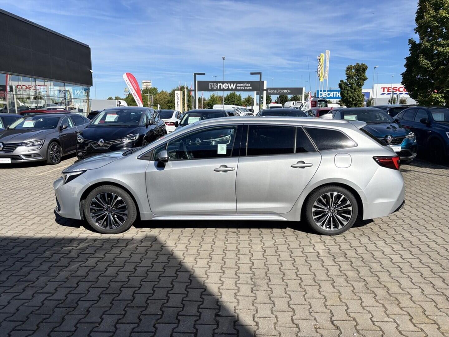 OZ190V01283_17.webp_COROLLA Style Touring Sports 1.8  103 kW automat