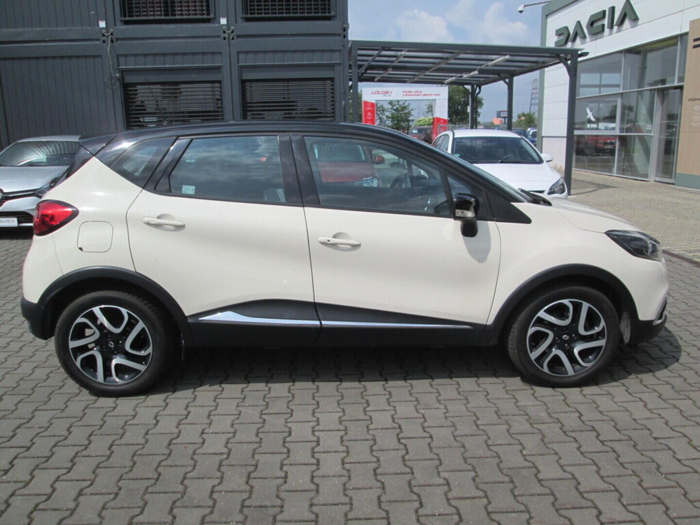 OZ190V01307_13.webp_CAPTUR Intens 1.2 TCe 88 kW automat, DPH