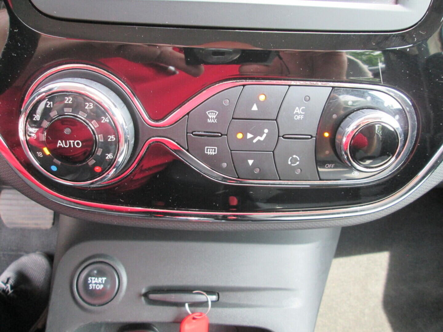 OZ190V01307_27.webp_CAPTUR Intens 1.2 TCe 88 kW automat, DPH