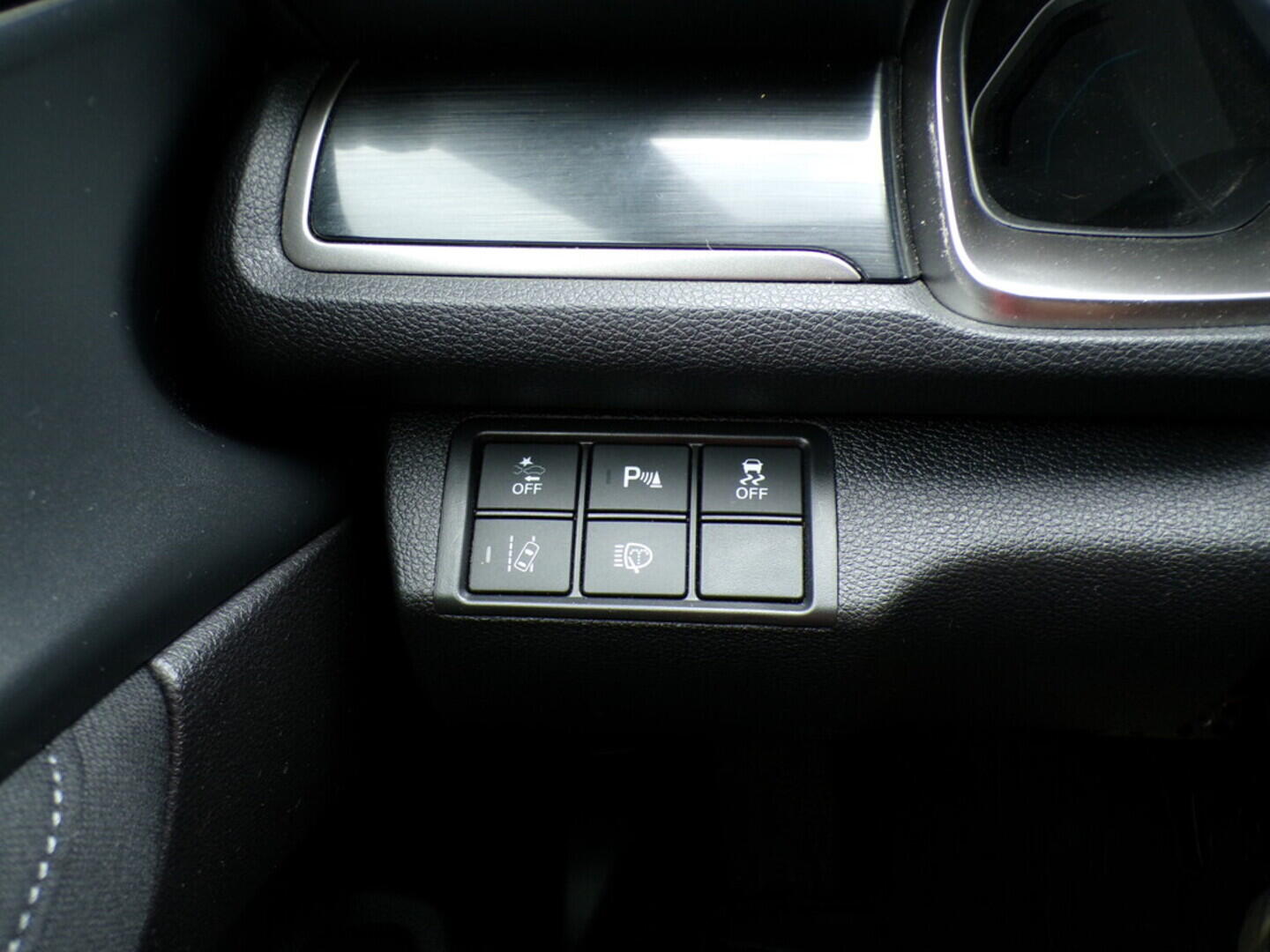 OZ190V01327_22.webp_CIVIC ELEGANCE 1.0  93 kW automat