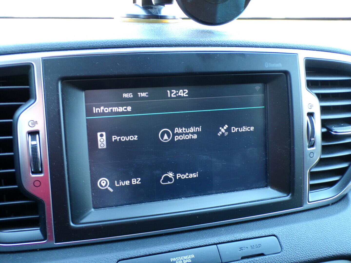 OZ190V01333_32.webp_SPORTAGE  2.0  136 kW automat