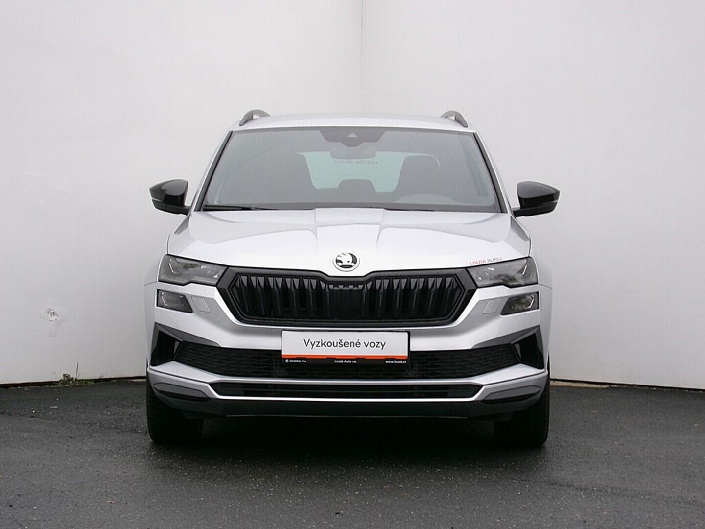 OZ190V01337_13.webp_KAROQ SportLine 2.0 TDI 110 kW manuál, DPH