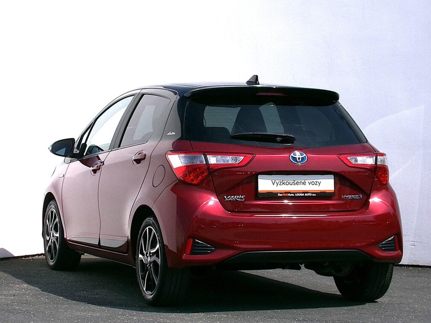 OZ190V01343_15.webp_YARIS Selection 1.5  54 kW automat
