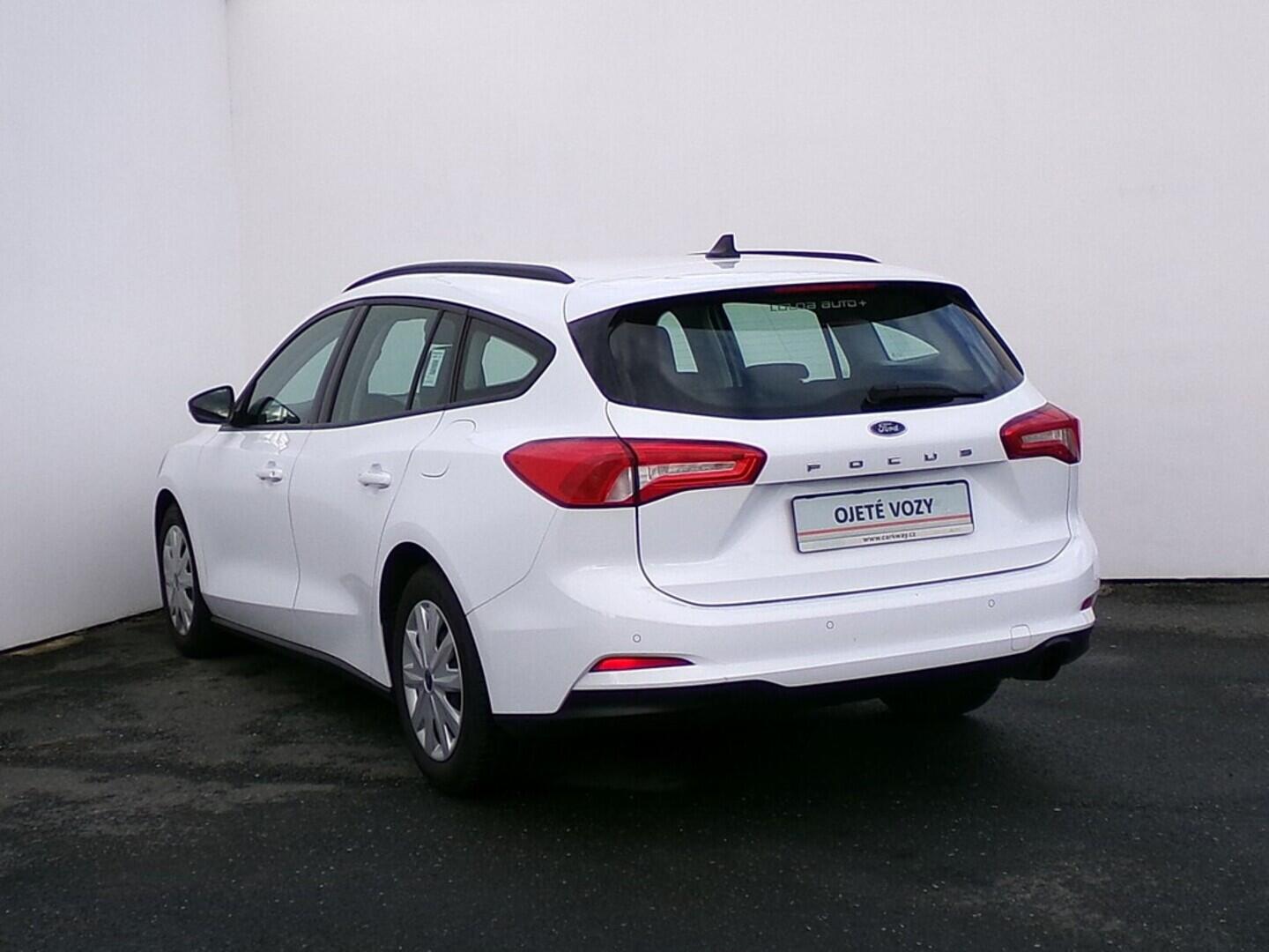 OZ190V01348_17.webp_FOCUS  1.5 TDI 70 kW manuál, DPH