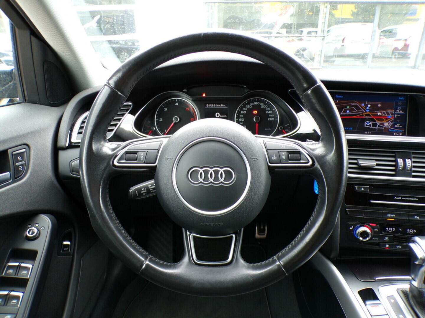 OZ190V01350_23.webp_A4 S line 2.0 TDI 110 kW automat