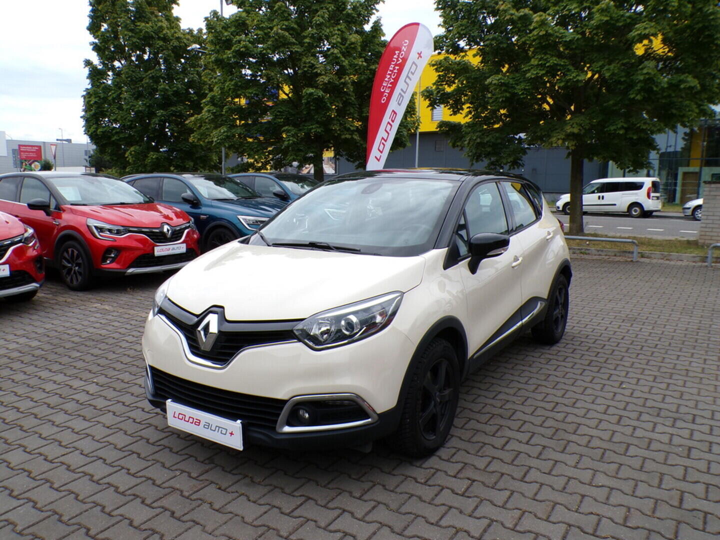 OZ190V01351_10.webp_CAPTUR Initiale 1.5 DCI 66 kW manuál