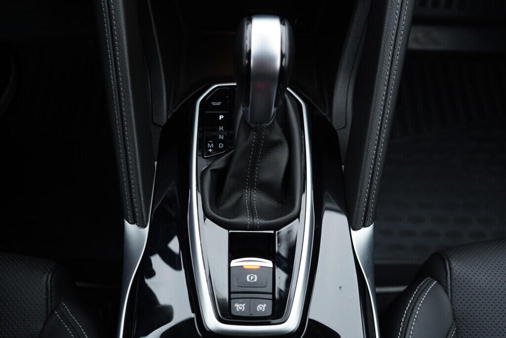 OZ190V01353_37.webp_KOLEOS Initiale Paris 2.0  135 kW automat, DPH