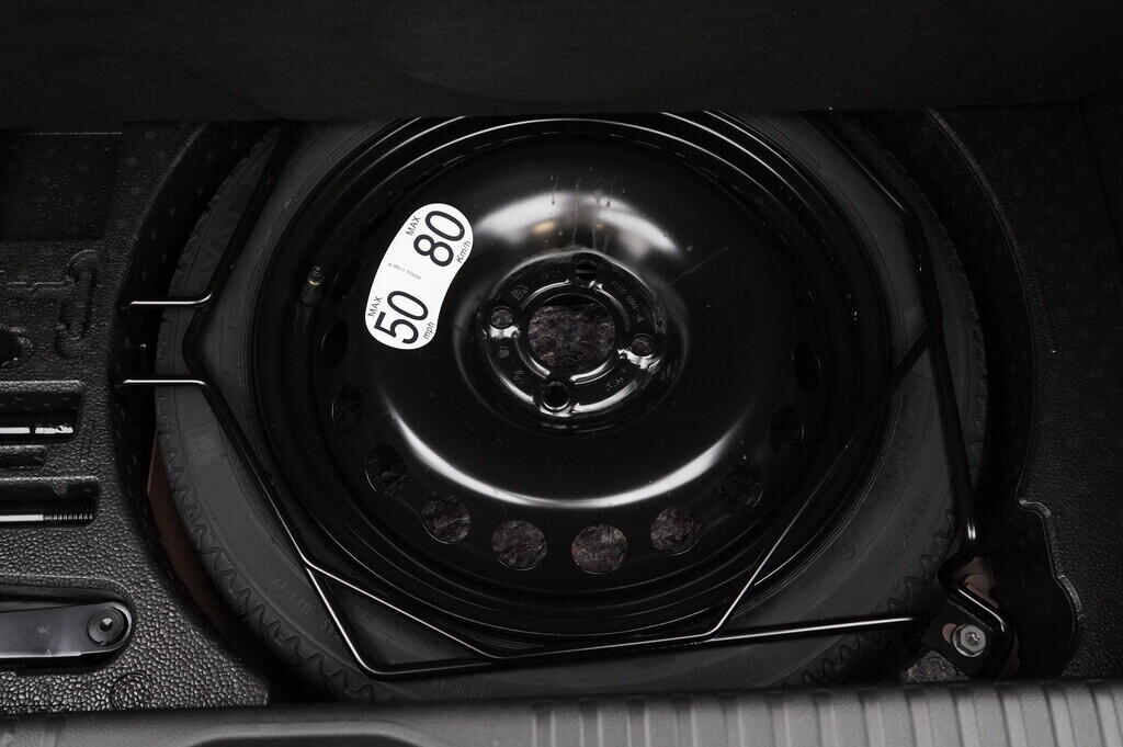 OZ190V01355_30.webp_CLIO RS LINE 1.6 E-tech 67 kW automat