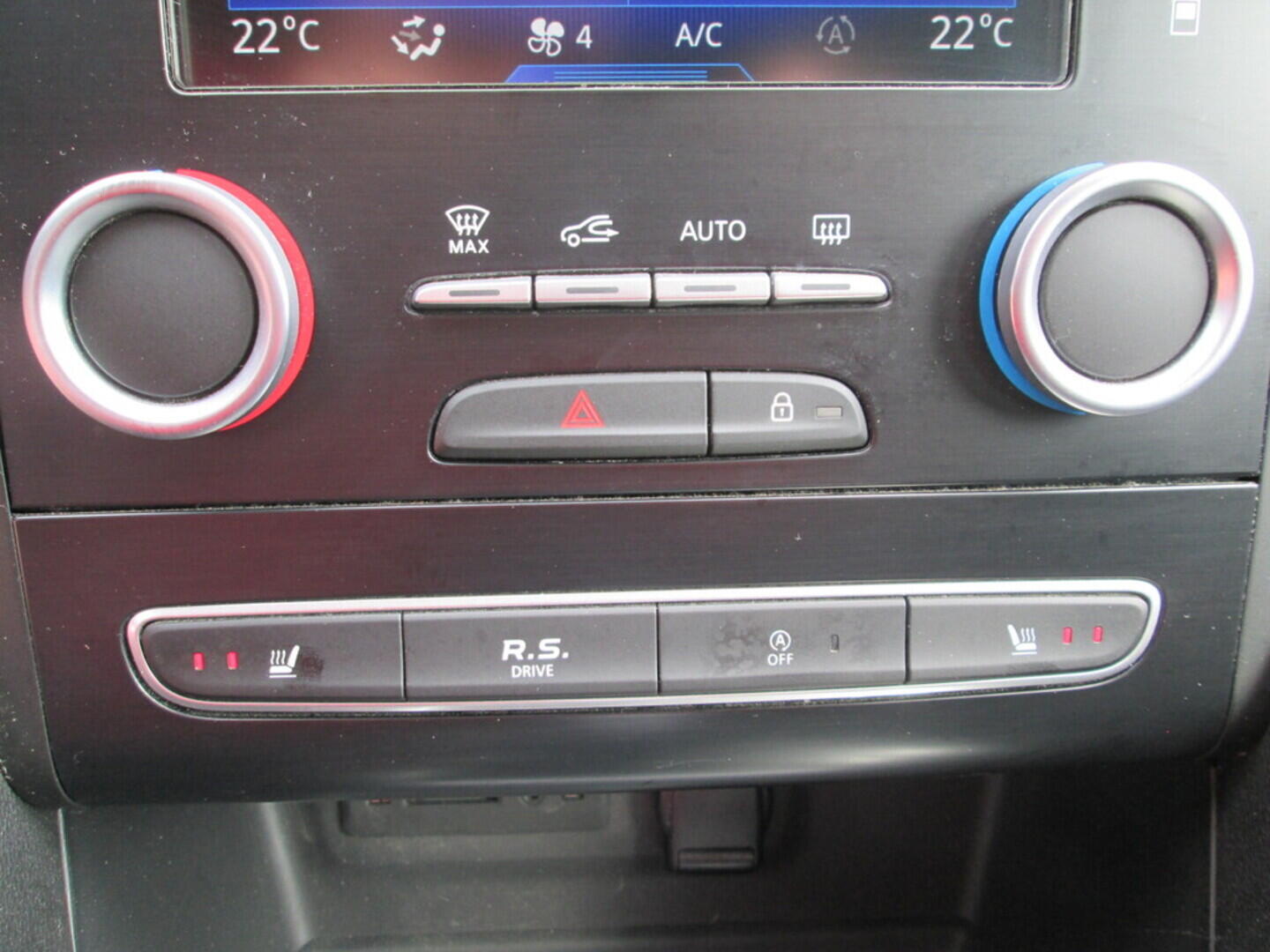 OZ190V01362_20.webp_MÉGANE GT 1.6 TCe 151 kW automat