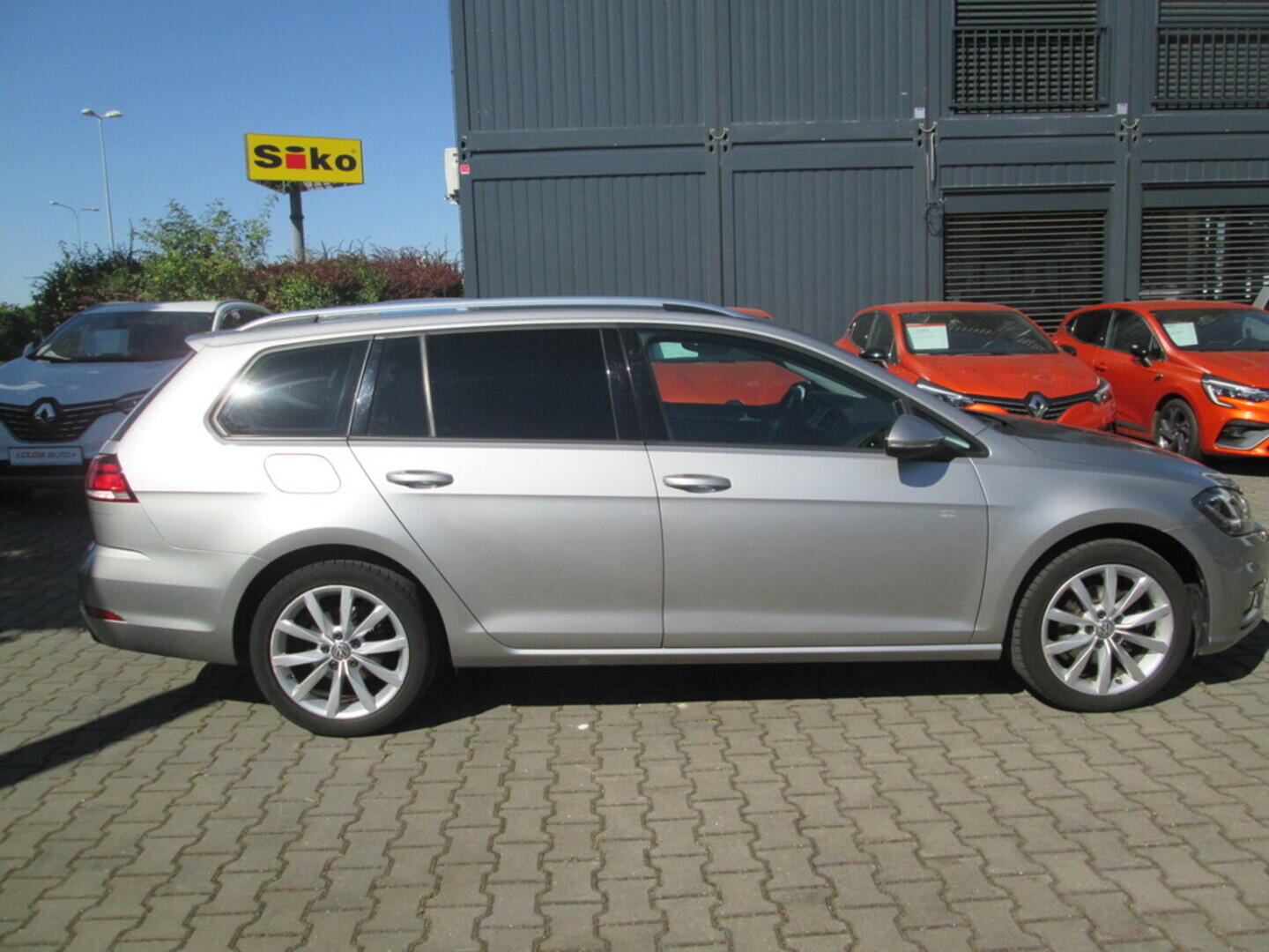 OZ190V01366_13.webp_GOLF Comfortline 1.0 TSI 81 kW manuál