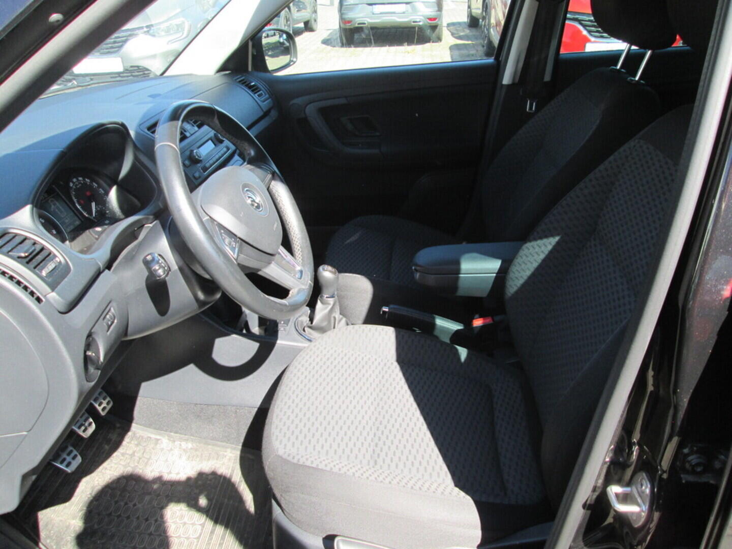 OZ190V01370_15.webp_FABIA Sport 1.2 TSI 77 kW manuál