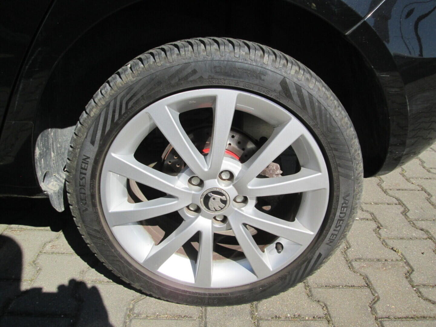 OZ190V01370_26.webp_FABIA Sport 1.2 TSI 77 kW manuál