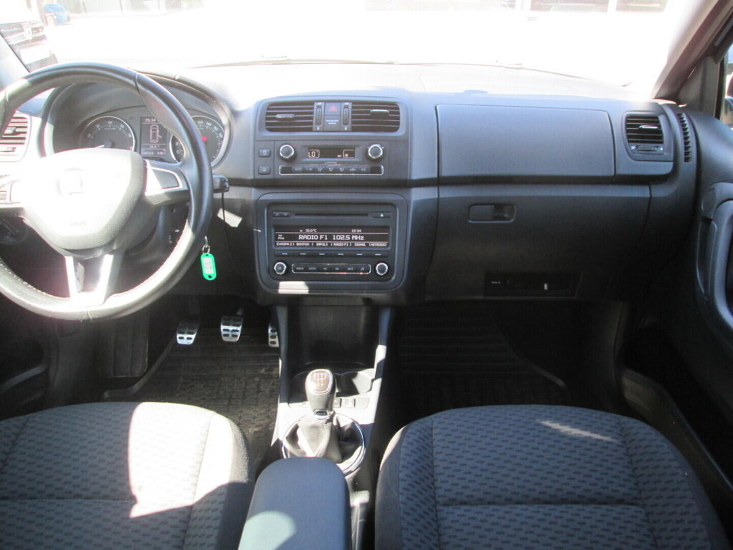 OZ190V01370_32.webp_FABIA Sport 1.2 TSI 77 kW manuál