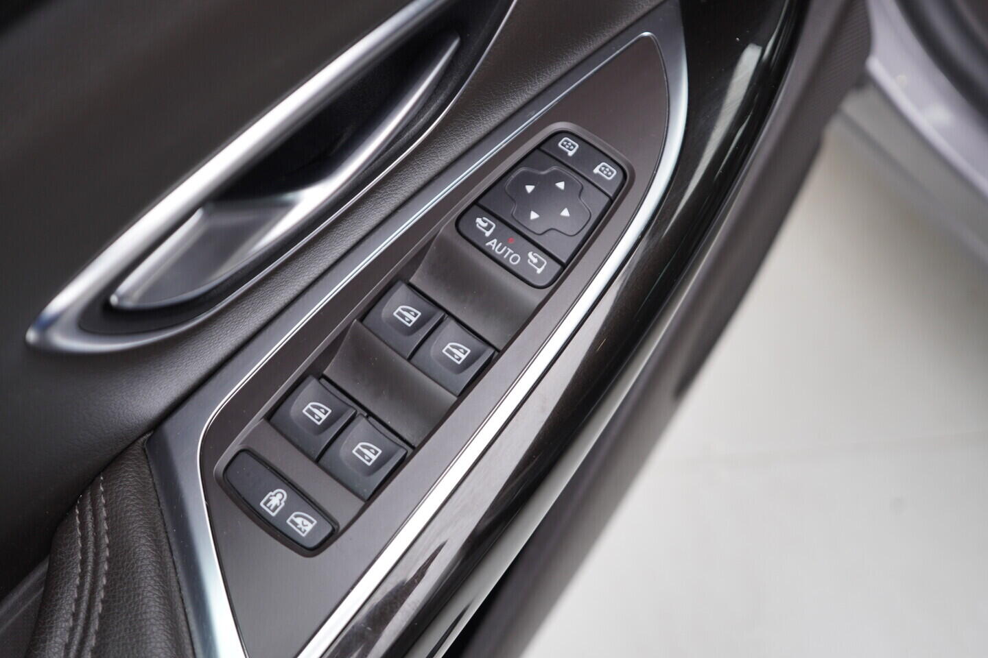 OZ190V01379_20.webp_ESPACE  1.6 dCi 118 kW automat