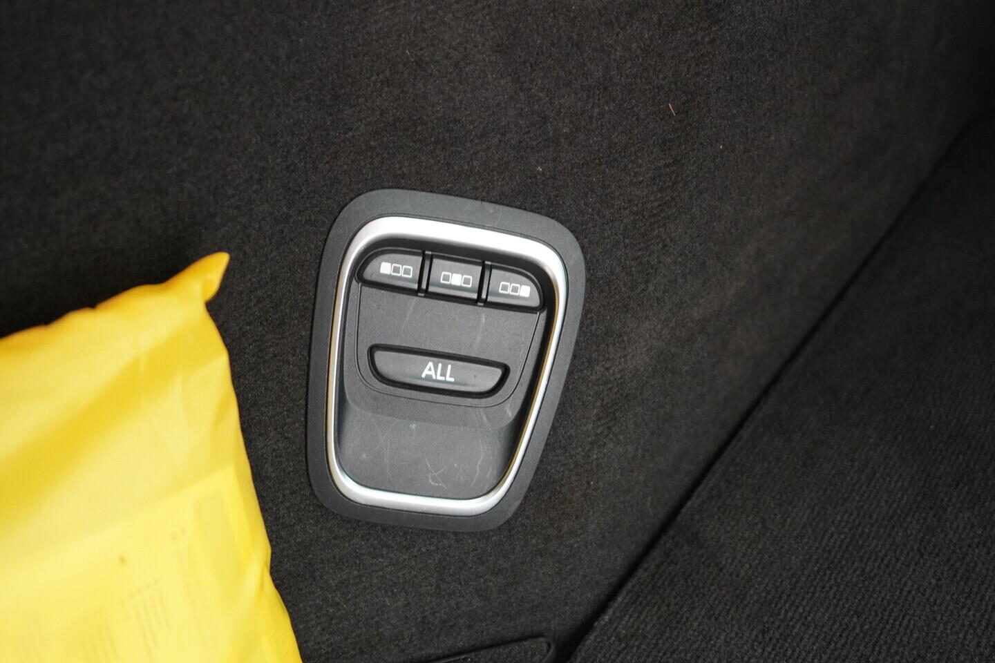 OZ190V01379_36.webp_ESPACE  1.6 dCi 118 kW automat